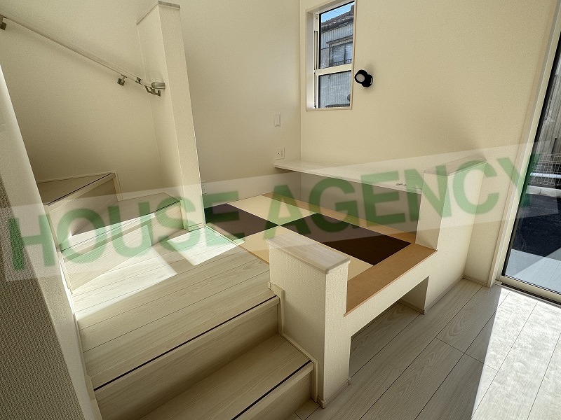 多用途にご利用可能な1.75帖のマルチスキップ(居間)