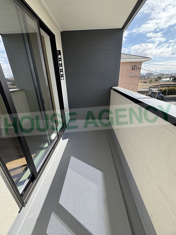 雨でもお洗濯が干せる便利なインナーバルコニー