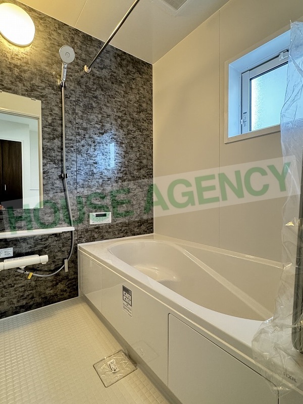 雨の日に助かる浴室暖房乾燥機付き(風呂)