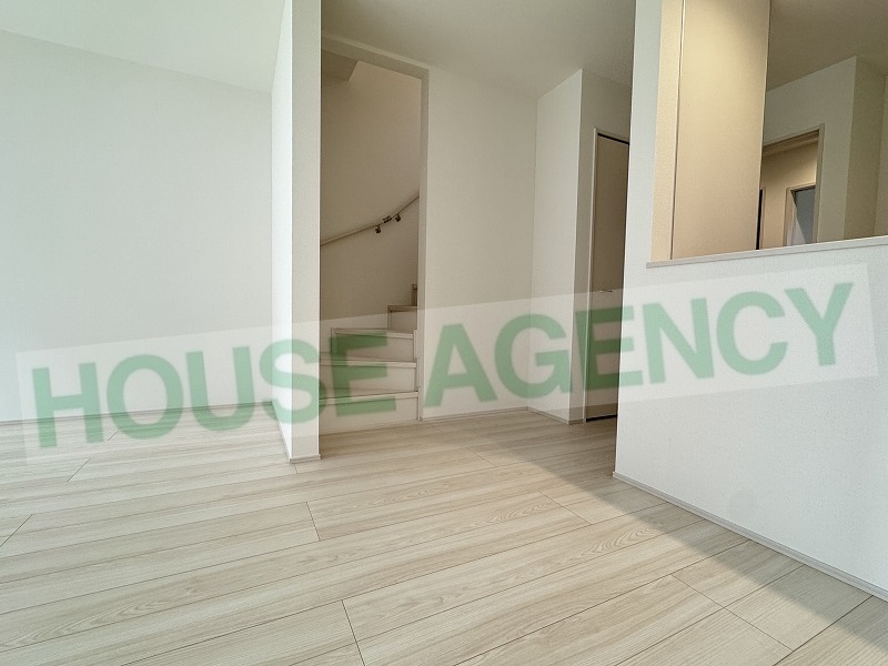 ご家族とのコミュニケーションが増えるリビング階段(居間)