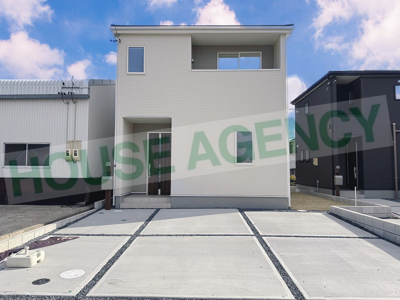 西側より(外観)