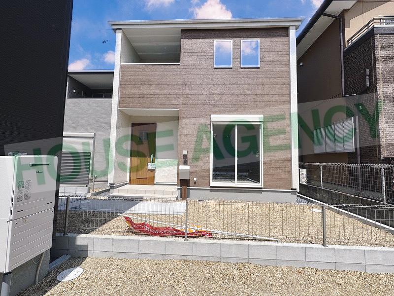 南側より(外観)