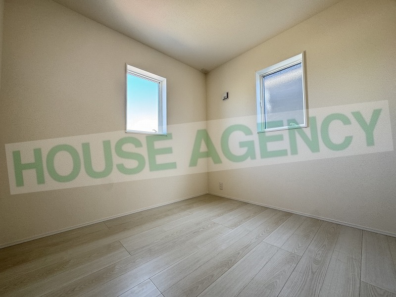 2階　北東側4.5帖の洋室(内装)