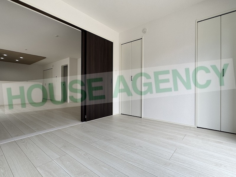 1階　5.25帖の洋室(内装)