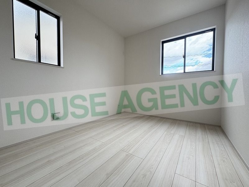 2階　北西側4.84帖の洋室(内装)