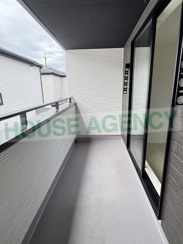 雨でもお洗濯が干せる便利なインナーバルコニー