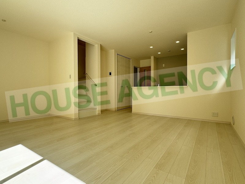 17.5帖のLDK(居間)