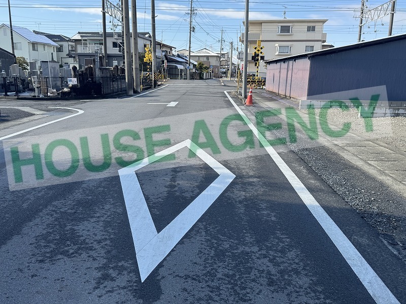 南側前面道路（幅員約8.5ｍ）