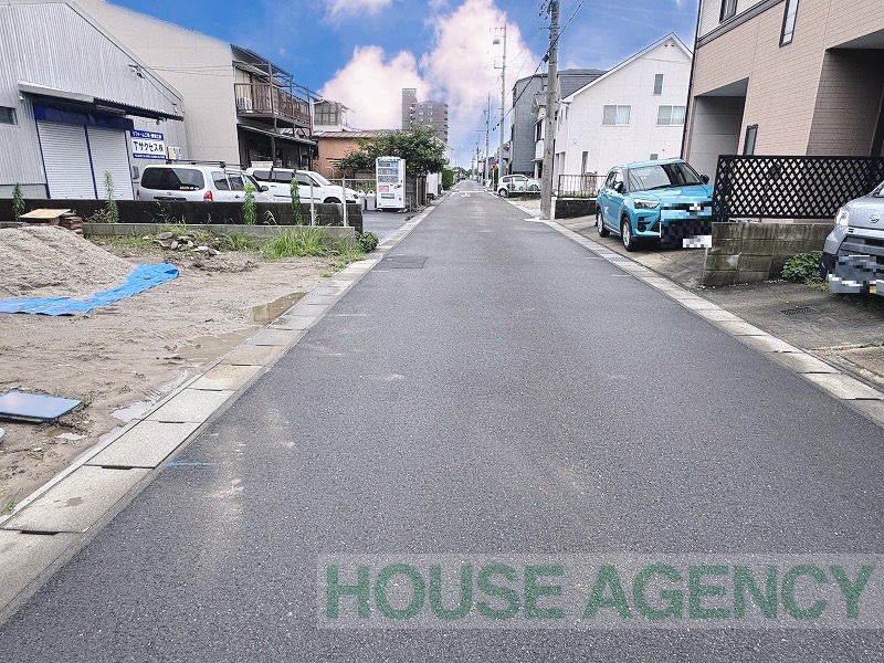 南側前面道路（幅員約4.87ｍ）