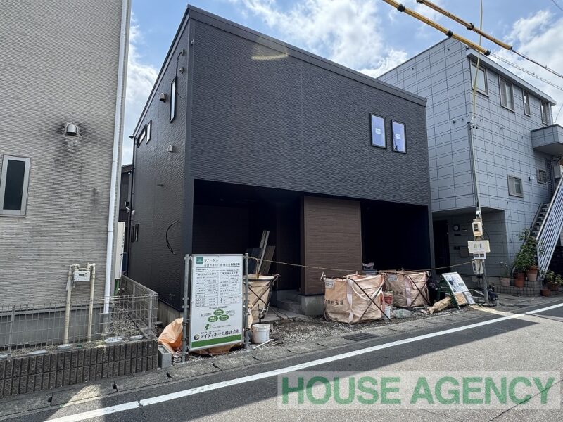 岩倉市東町 全１棟