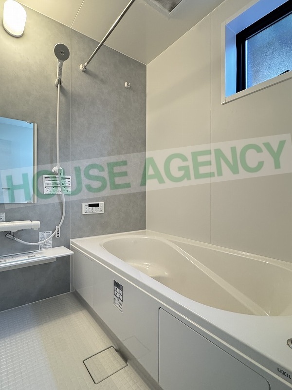 雨の日に助かる浴室暖房乾燥機付き(風呂)