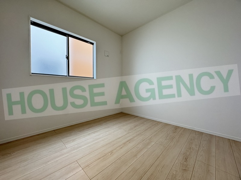 北西側　4.5帖の洋室(内装)