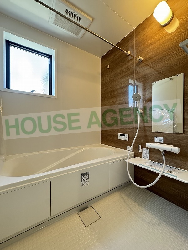 雨の日に助かる浴室暖房乾燥機付き(風呂)