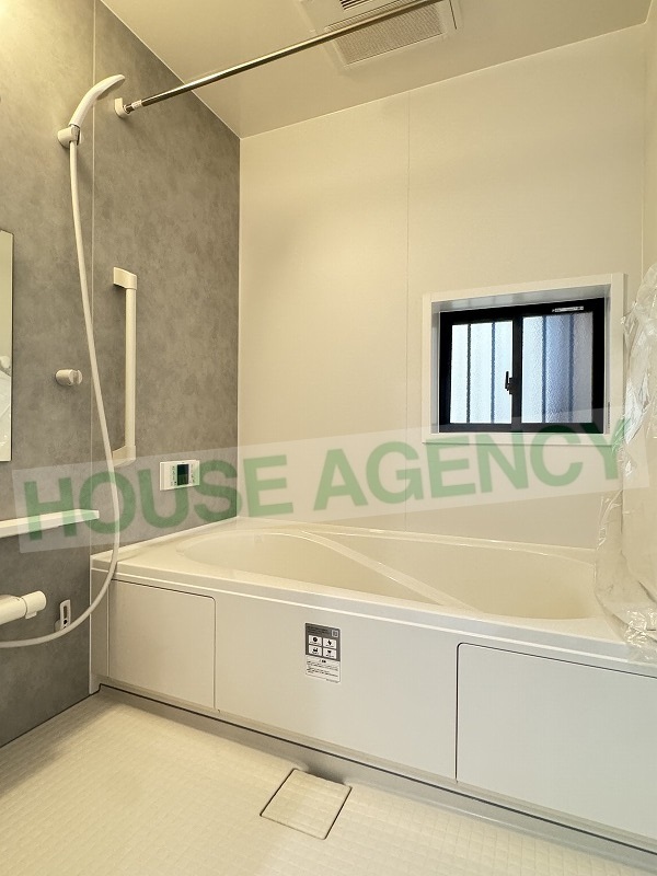 雨の日に助かる浴室暖房乾燥機付き(風呂)