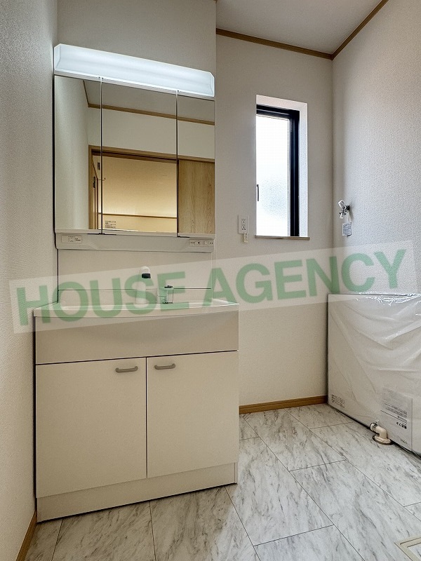 シャワー機能付き洗面化粧台